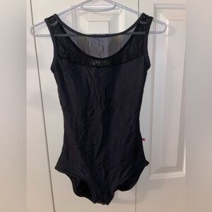 YUMIKO black with mesh